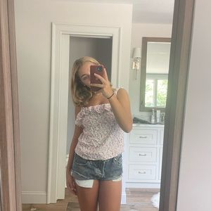 Acronambie flower top